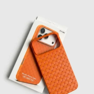 IPHONE-17-COVER-CASE
